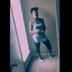 Meet your Posher, Mia