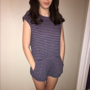 URBAN OUTFITTERS ROMPER NWOT PEEKABOO IN BACK