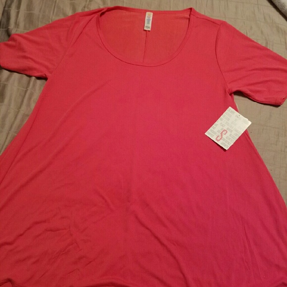 Lularoe perfect t small
