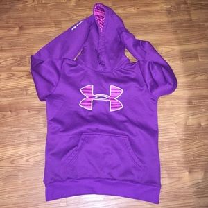 Under Armour Sweatshirt