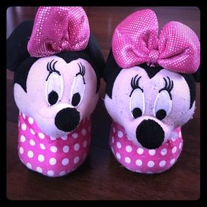 Minnie Mouse house slippers