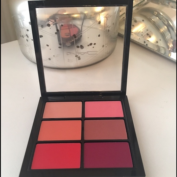MAC Trend Forecast Lip and Cheek Palette