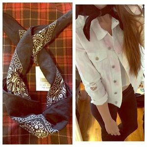Brandy Melville Accessories - Brandy black neck bandana wrap 💜 Brandy Melville Accessories - Brandy black neck bandana wrap 💜
