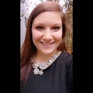 Meet your Posher, Abigail