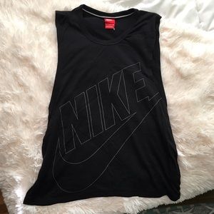 NIKE workout tank