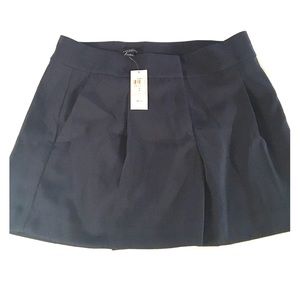 Ann Taylor Navy Shorts Size 2