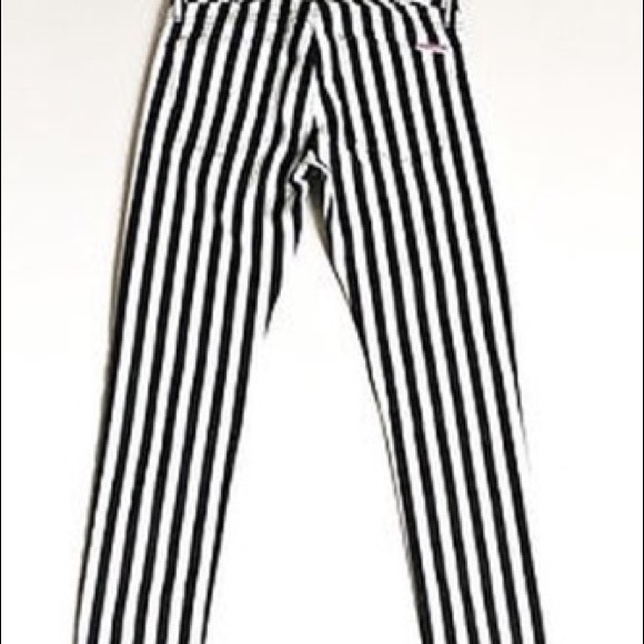 Never been worn Hudson jeans