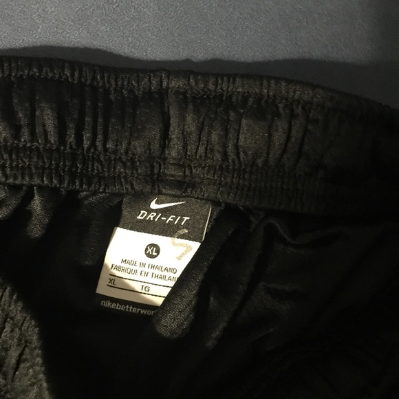 Nike dry fit athletic pants