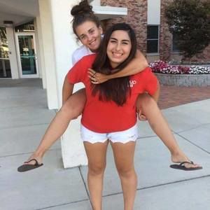 Meet your Posher, Christina