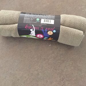 Brand new Kulae yoga hand towel!