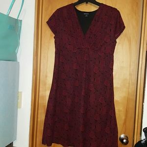 NWOT!! Black and red Paisley design dress