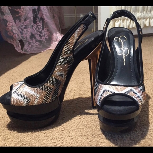 Jessica Simpson Heels - Picture 2 of 3