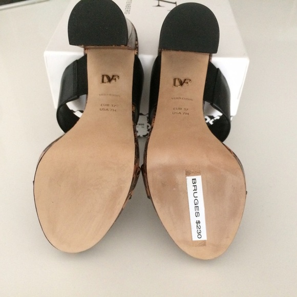 DVF Printed Slide Leather Sandal Platforms - Picture 6 of 6