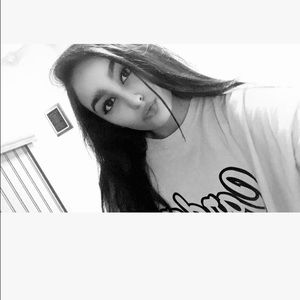 Meet your Posher, Nina