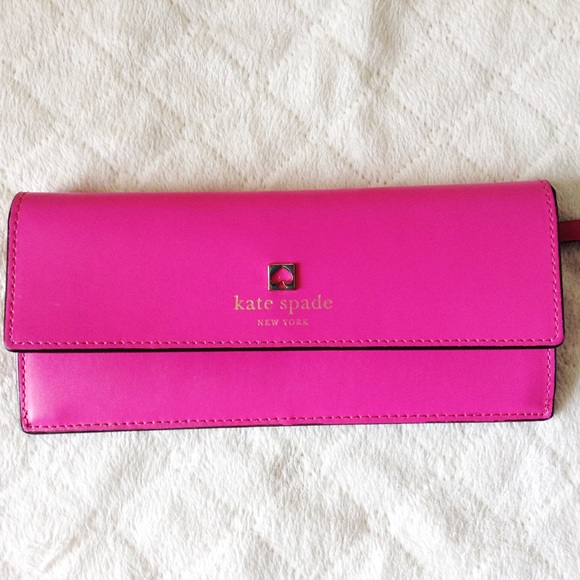 kate spade Handbags - Kate Spade envelope pink wallet