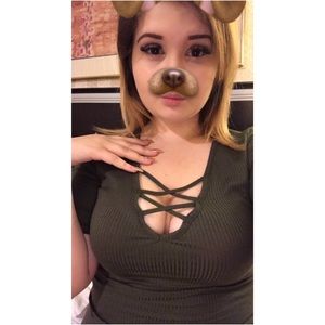 Meet your Posher, Chloe