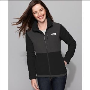 North Face fleece jacket size medium black