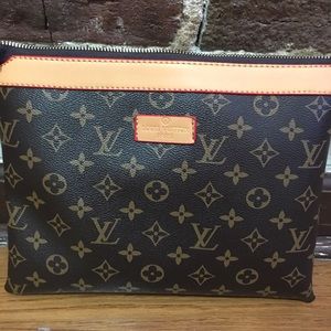 Lv crossbody / clutch (Louis Vuitton)