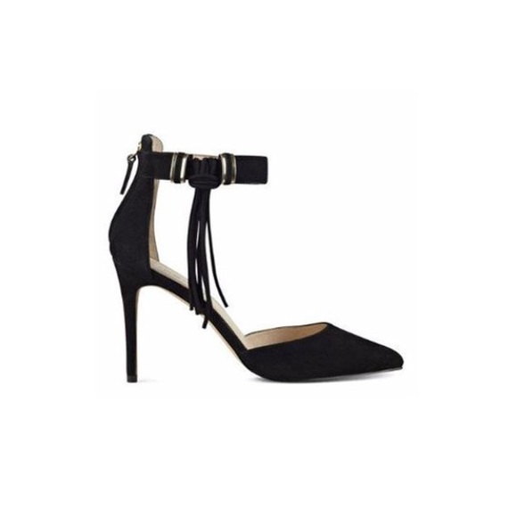 Nine West Classic Strap Heel w. Tassle - Picture 1 of 2