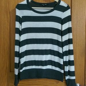 Grey and white stripe long sleeve