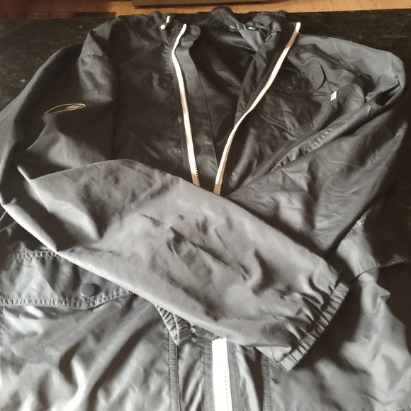 Vans lightweight rain jacket