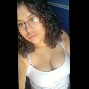 Meet your Posher, Tina