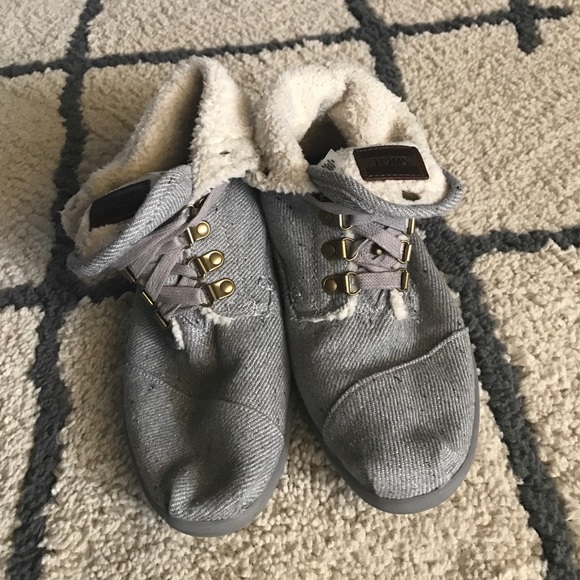 TOMS Shoes - TOMS low cut snow boots