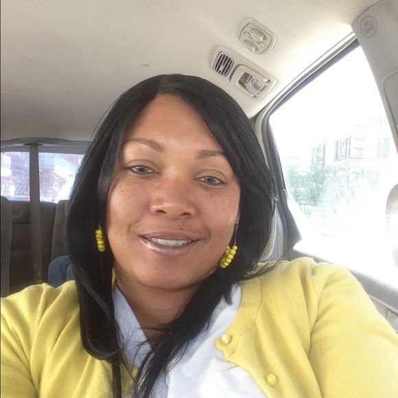 Meet your Posher, Latoya