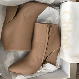 New Chloe' booties 100% Authenticity guaranteed.