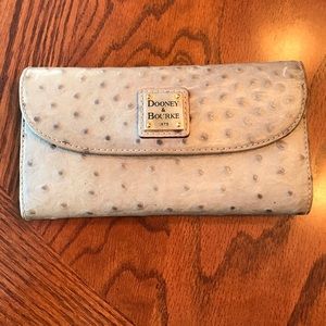 Dooney & Bourke Checkbook Wallet