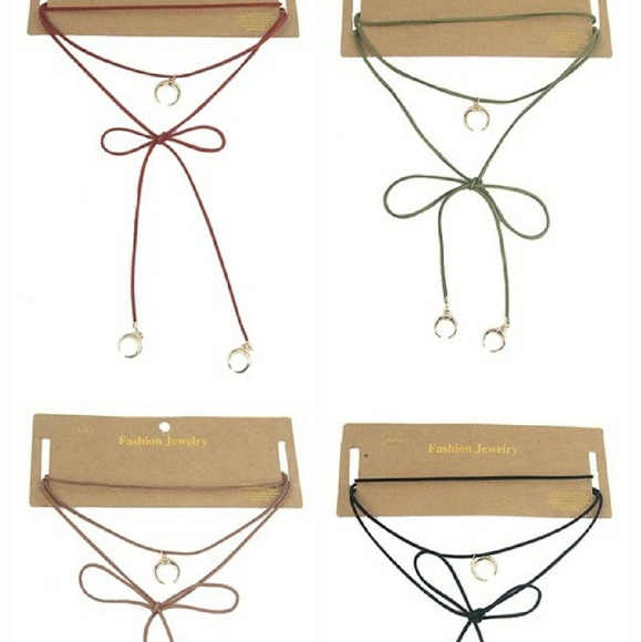 Black Triple Strand Choker Necklace - Picture 2 of 2