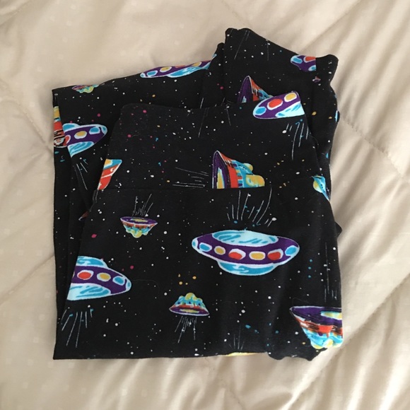 *HOLD* Lularoe Spaceships!!