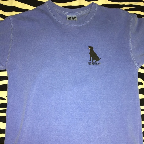 Houndstooth Clothing t shirt! Size: S