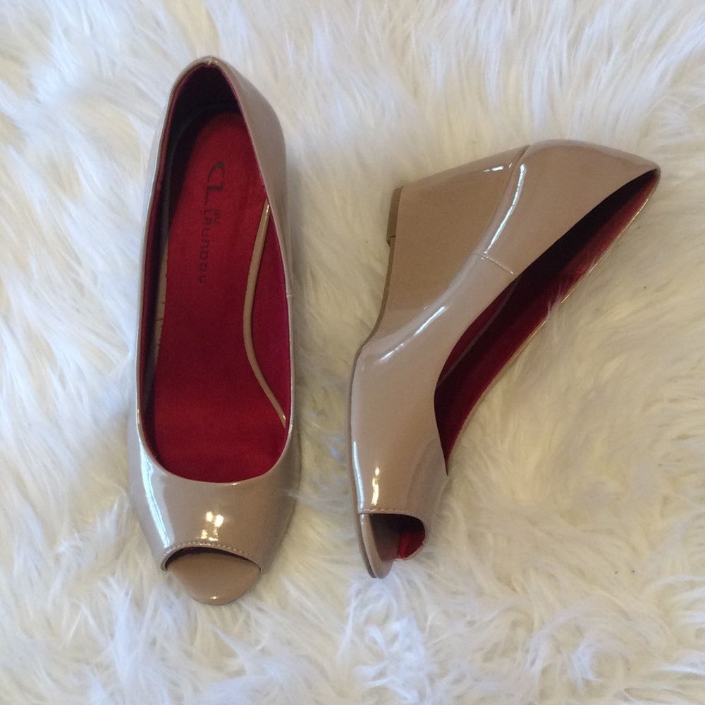 Nude CL by Laundry Heels, NWOT ‼️‼️