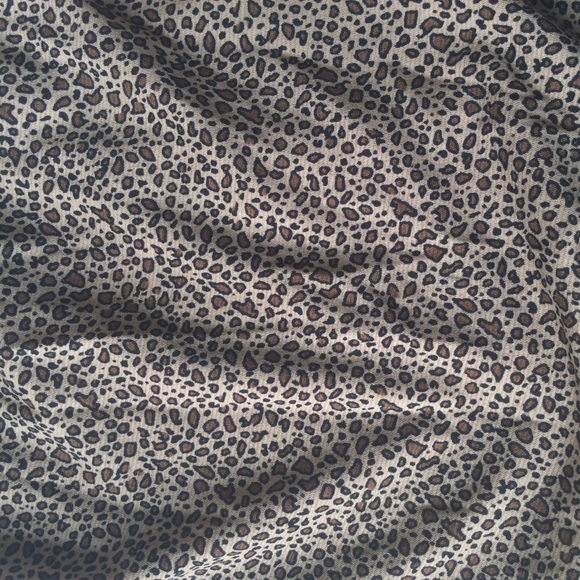 Kathie Lee, SZ Small, EUC Leopard Print Skirt - Picture 2 of 3
