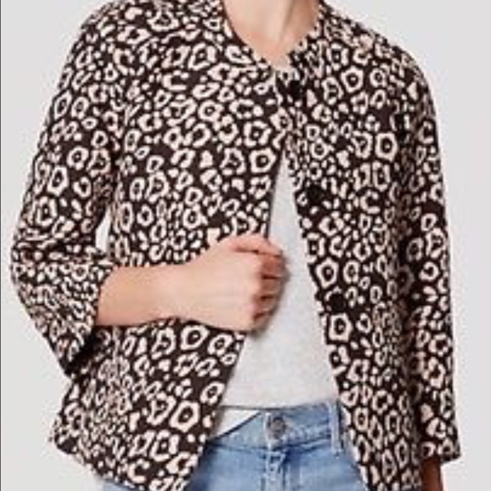 🤗FINAL PRICE🤗 Ann Taylor LOFT Spotted Jacket
