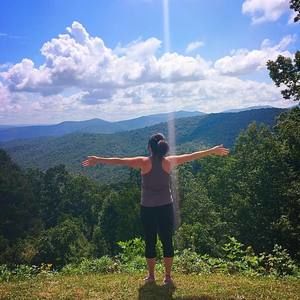 Meet your Posher, Cari