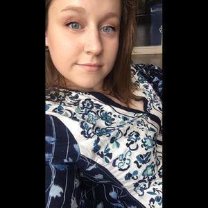 Meet your Posher, Lanie