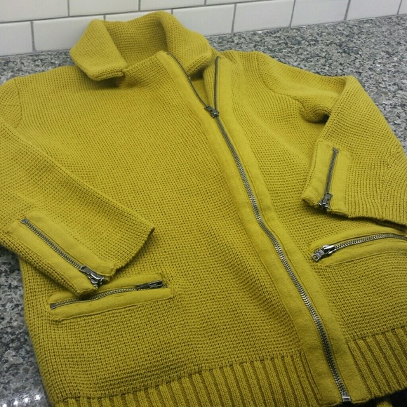 Adorable mustard asymmetrical zipper sweater