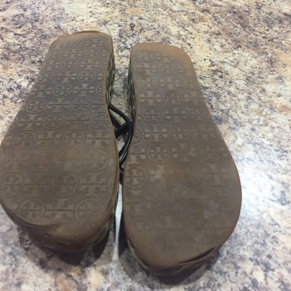 Tory burch flip flops - Picture 3 of 3