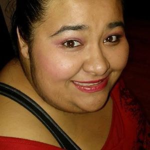 Meet your Posher, Enedina