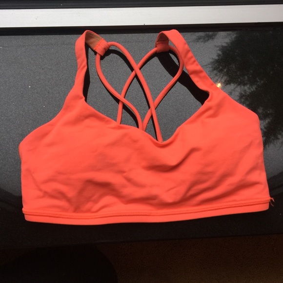 Lululemon sport bra