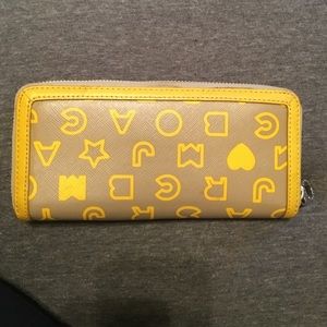 Marc Jacobs wallet
