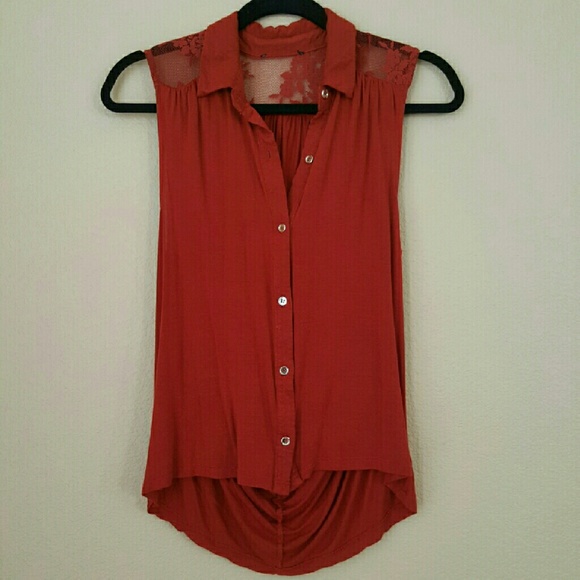 Gorgeous Lace Sleeveless Top