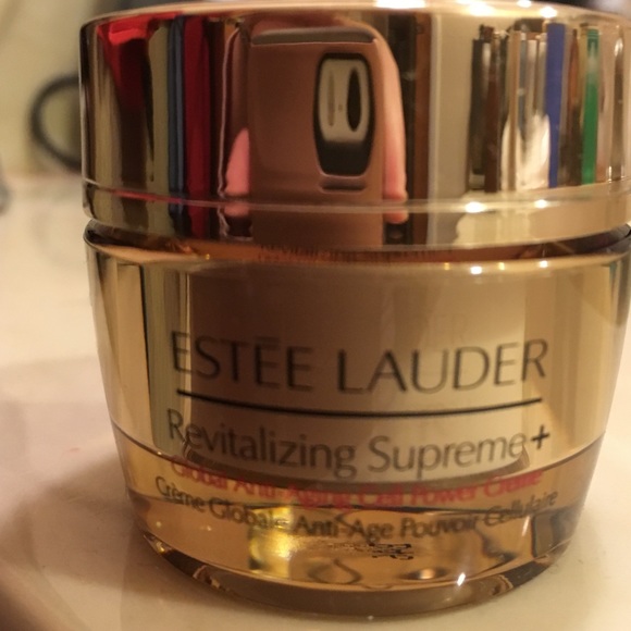 Estée Lauder revitalizing supreme