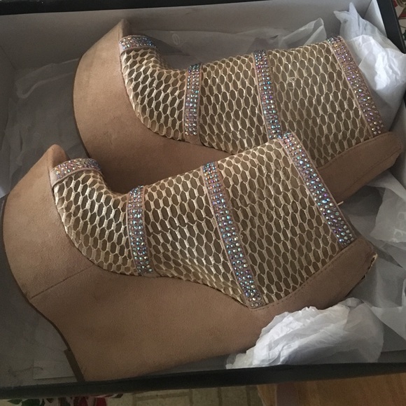 Bebe shoes