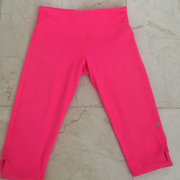 Lululemon Capri leggings