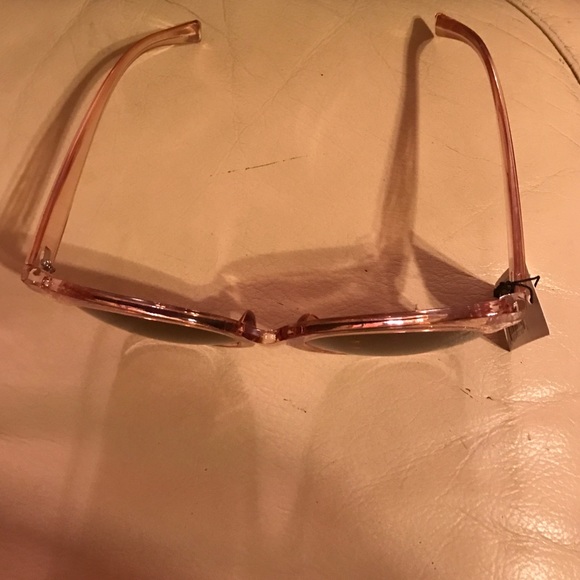 Sunglasses - Picture 3 of 3