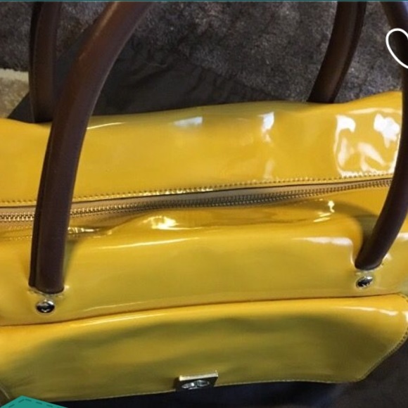 💕ONE DAY SALE💕Kate Spade purse - Picture 3 of 4