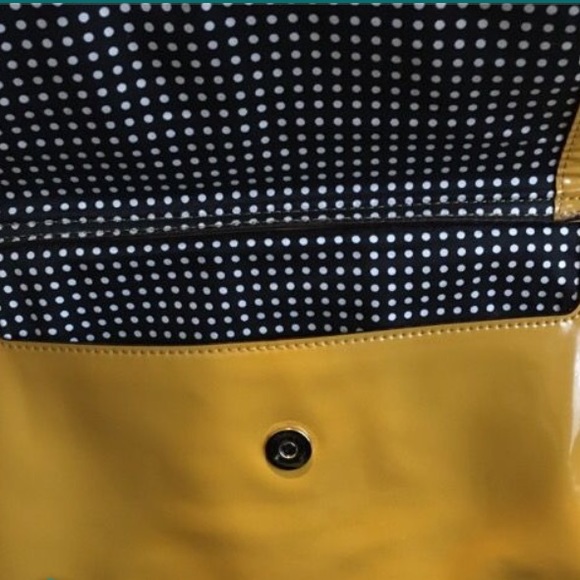 💕ONE DAY SALE💕Kate Spade purse - Picture 4 of 4